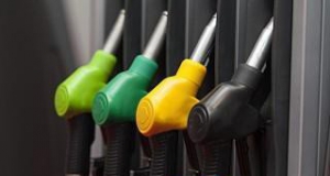 马科斯宣布4月14日起全面下调，柴油暴降超20比索