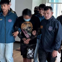 拉廊府大毒枭落网！警方诱捕缴获万粒冰毒药丸