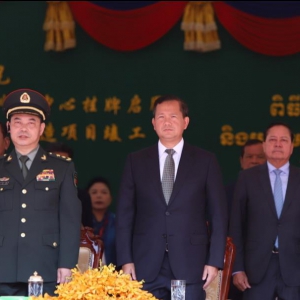 中国援助海军基地启用 洪玛耐宣布习近平约两周后访柬