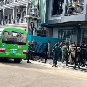 波贝2处电诈窝点被端，逮捕40多名外国人！
