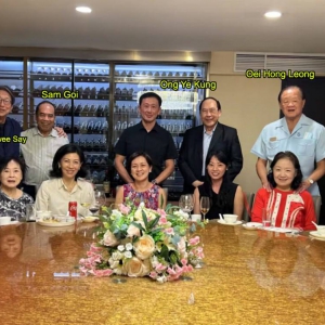 新加坡多名部长与洗钱案“福建帮”大佬聚餐合影曝光