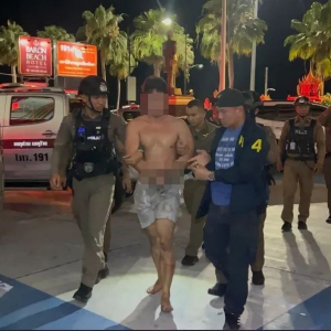 泰国女友另觅新欢被现任男友持枪威胁囚禁24小时！