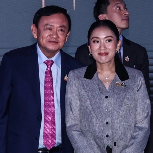 为泰党：相信佩通坦一定能从“录音门”案中脱身！