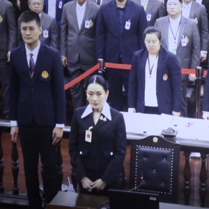 泰国 佩通坦今日出庭  庭审过程
