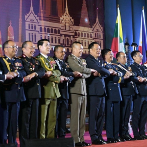 第43届东盟国家警察首长会议今天在泰国开幕，泰国总理阿努庭出席并主持开幕仪式。 ...