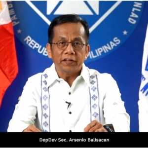 菲律宾经济增长三年未达标，腐败疑云冲击信心