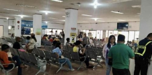 热带低压“威尔玛”狂袭菲律宾！全国港口 8600名旅客被困