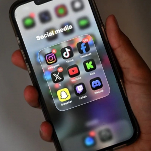 马来西亚将对 TikTok、Instagram 等社交平台实施强制许可管理