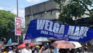 油价飙升冲击生计！菲律宾吉普尼司机停驶抗议：生活仿佛重回疫情时期 ...